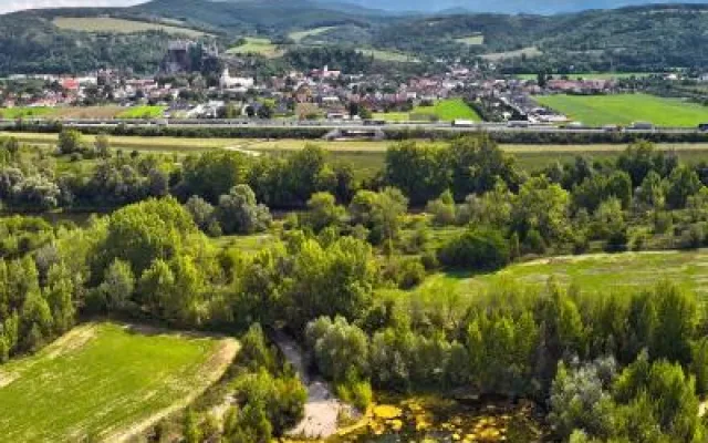 Pred cestou na dovolenku netreba zabúdať na nákup diaľničnej známky